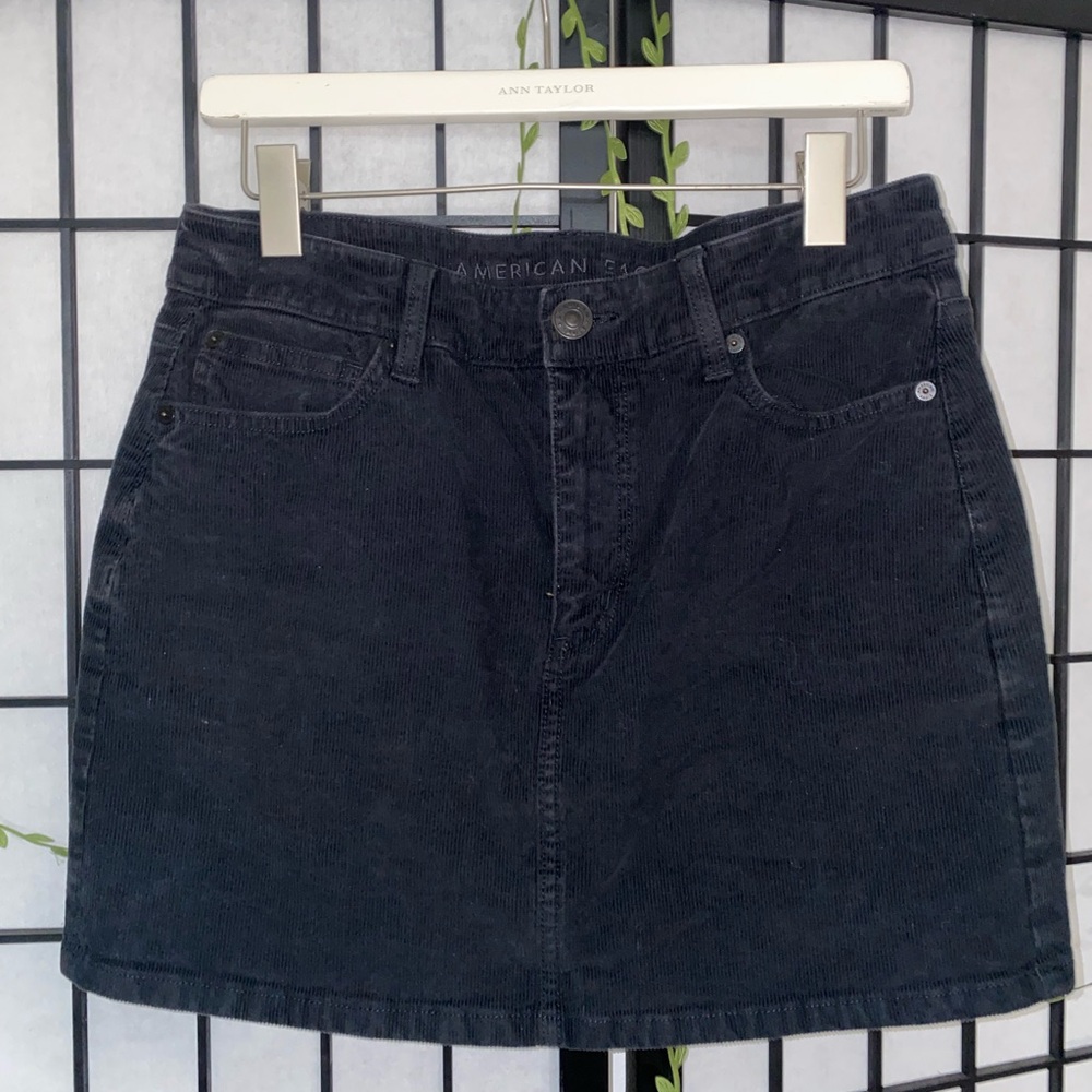 American Eagle Outfitters Women's Black Denim Skirt